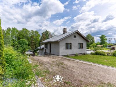 Aastaringselt kasutatav suvila Välgital, vaid 15 km Viljandist