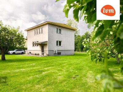 Uus hind! Ruumikas maja privaatsel kõrvaltänaval!
