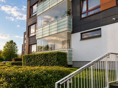 Pae pargi kaldal keset linna rohelust