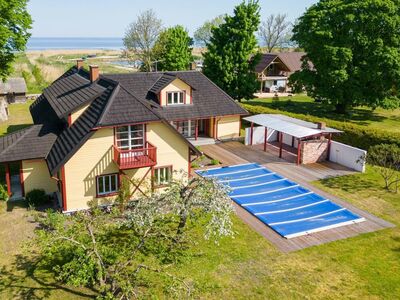 Unikaalne maakütte ja basseiniga elamu Kihnus