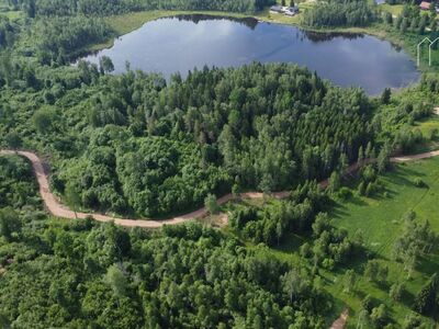 Müügile on tulnud 1,2 rm suurune järveäärne krunt kaunis Otepää vallas