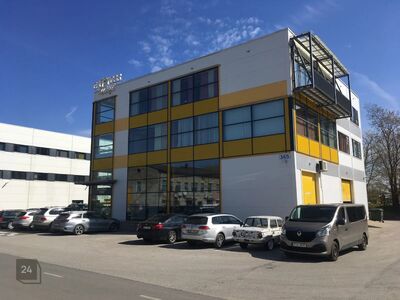 Üürile anda vaikne ja privaatne 102,2m2 suurune avatud bürooruum Lasnamäe alguses