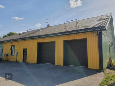 *Anda rendile heas korras ruumid Rakvere peatänava ääres*Saab kasutada majakülgedel reklaamplaka