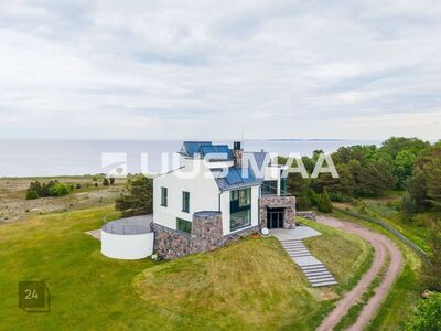 Eksklusiivne ja isikupärane mereäärne Villa!