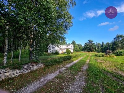 Suure krundiga taastamist vajav elamu Pärnu lähistel