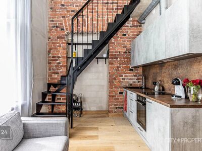 6M lagedega möbleeritud loft läbi 2 korruse