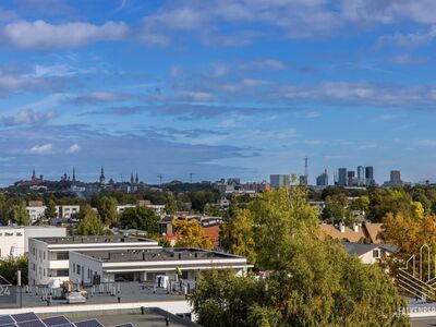 Panoraamvaade + parkimiskoht + panipaik