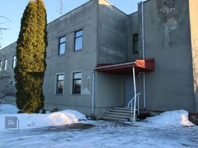 arenduspotsnsiaaliga ärihoone