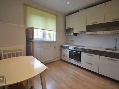 Esimene makse: 1 kuu ettemaks, garantiiraha ning maakleritasu
