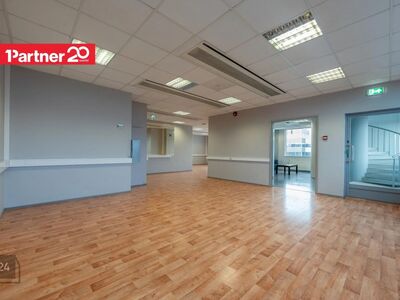 7 EUR/m² UUS HIND! Erilahendustega büroopind-TASUTA PARKIMINE!