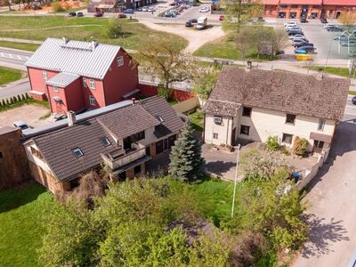 MÜÜA KAKS MAJA ÜHEL KINNISTUL – VÕRU 130a JA VÕRU 130