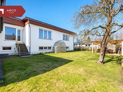 Keskküttega maja Haapsalu äärelinnas