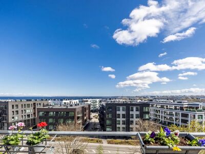 A Penthouse with a stunning view!