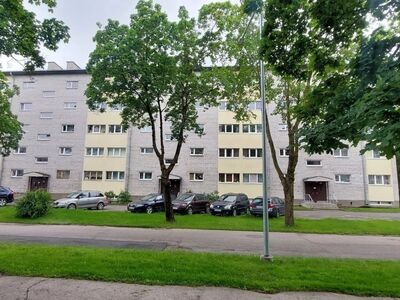 Päikeseline ja sisustatud 2-toaline korter Sillamäe kesklinnas! Vaba sissekolimiseks!Kuulutuse tek