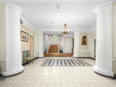 UHKE RENOVEERITUD MÕIS TALLINNA LÄHISTEL, ERIHIND!