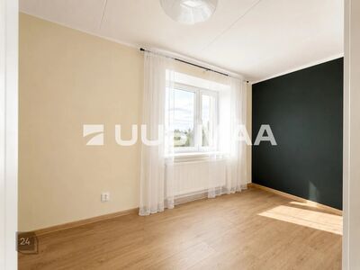 Renoveeritud rõduga korter Rakvere kesklinnas!
