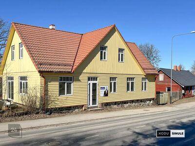 Suur pereelamu, saunamaja ja tiigiga!