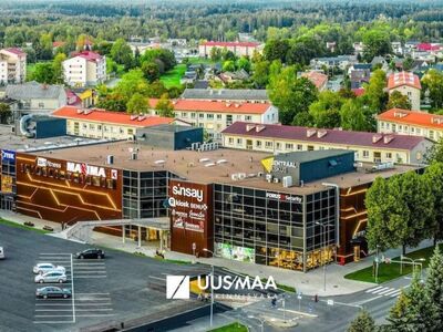 Kaubanduspind Jõhvi tuiksoonel, vaatega keskväljakule!