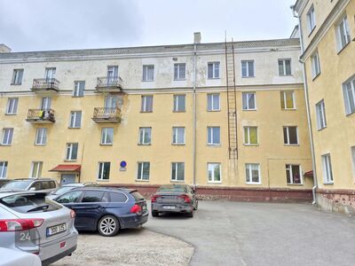 Müüa avar ja valgusküllane 1-toaline korter aadressil Majakovski 15, Sillamäe