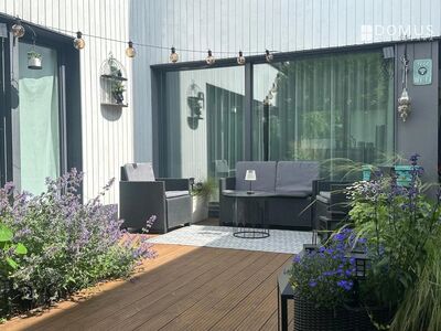 Valgusküllane ridaelamukorter terrassiga Pirital