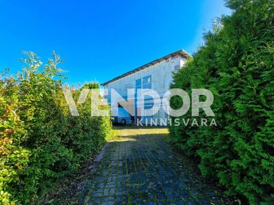 ROHELINE ELAMUMAA KINNISTU POOLELIOLEVA MAJAGA