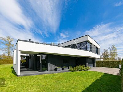 Modernne villa Meriväljal