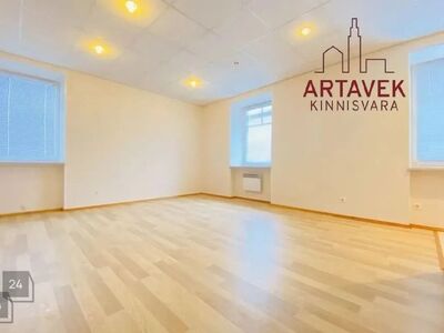Müüa Jõhvi kesklinna lähedal äripind (bürohoone)