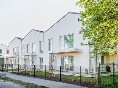 Hinnas sisaldub parkimiskoht ja panipaik