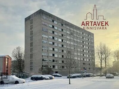 Müüa Kohtla-Järve linnas, päikesepoolne 2-toaline korter rõduga