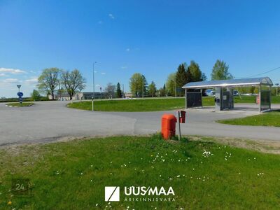 Pizzarestoran ja autopesula elava liiklusega maantee ääres!