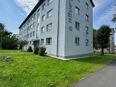 Müüki on tulnud valgusküllane ja hästi hoitud 2-toaline korter, mis asub 4-korruselise maja 4