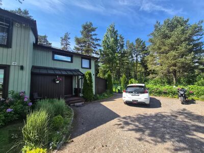 Kodu mändide all. Rand jalutuskäigu kaugusel!