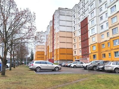 Kõigi mugavustega, neljatoaline korter, mis asub 9-korruselise kortermaja seitsmendal korrusel, lif