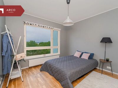 KAMIN // PANIPAIK // PARKIMISKOHT // SUUR RÕDU !