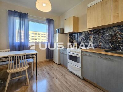 Viljandi linnas Riia mnt 38a korterelamu teisel korrusel on üürile anda rahuldavas seisukorras val