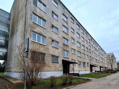 Продается 1- комнатная квартира 27,9м2 на 1 этаже по адрес�