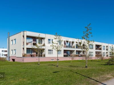 Valgusküllane perekorter suure köögi ja suurepärase asukohaga!