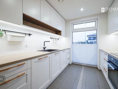 Müüa valgusküllane loft-stiilis ridaelamu Parginõmmel.