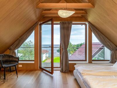 Liivarannaga premium-villa järve kaldal