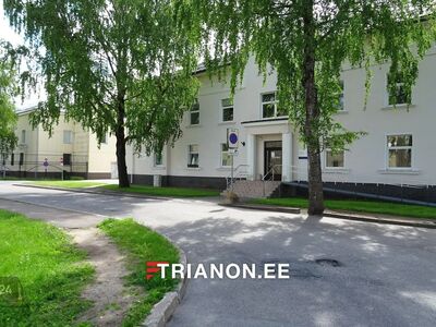 Üürile anda äripind Narvas, 37 m2, 1/2 korrus, suurepärases seisukorras