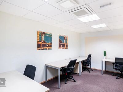 Professionaalne kontor 5-le Regus Plaza