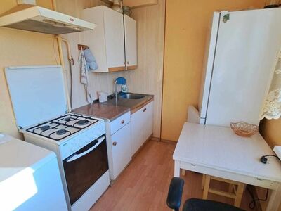 Rõduga 3-toaline korter Kohtla-Järve kesklinnas!