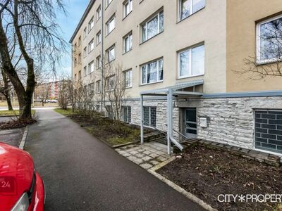 MÜÜA ÄRIPIND TONDI 44 MAJAS!