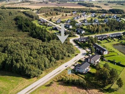 PAARISMAJA KRUNT UUESALUS