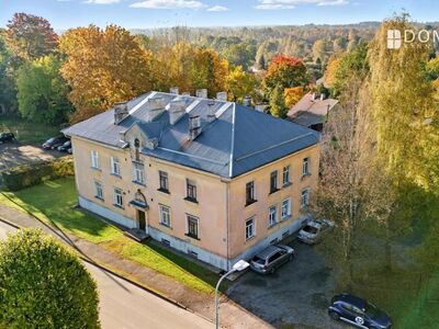 MÜÜA 3-TOALINE AVAR KORTER VALGA KESKLINNAS!