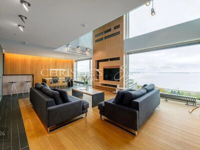 Kahekorruseline merevaatega Penthouse Pirital