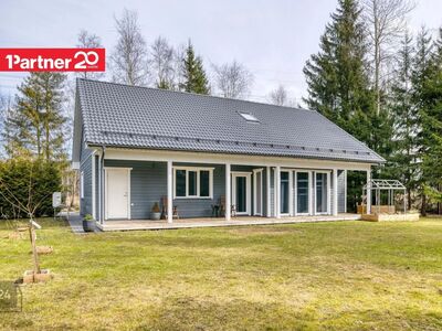 AVAR JA VALGUSKÜLLANE 4 MAGAMISTOAGA ERAMU METSANURMES!