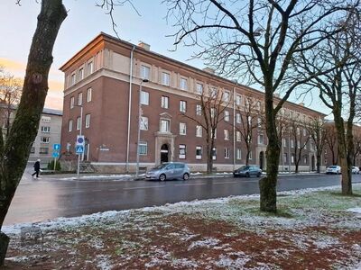 VANA FOND LINNAKESKUSES