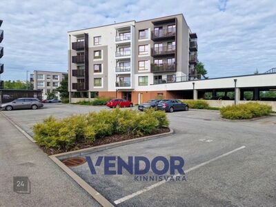 Korter suure 50,7 m² terrassiga ja parkimishaga