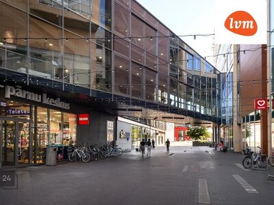 Otse kesklinnas, liftiga maja ruumikas 2 toaline korter!